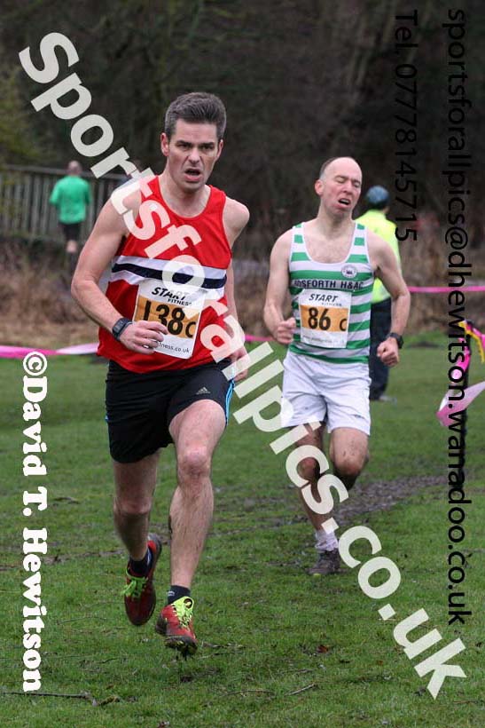 Mens veterans Durham Cathedral Cross Country Relays, Maiden Castle, Durham. Photo: David T. Hewitson/Sports for All Pics